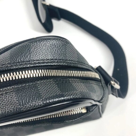 LOUIS VUITTON N41408 Damier Graphite Dayton PM Messenger Shoulder Bag Black - Picture 2 of 15